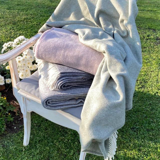 Merinowolldecke  200 cm x 140 cm