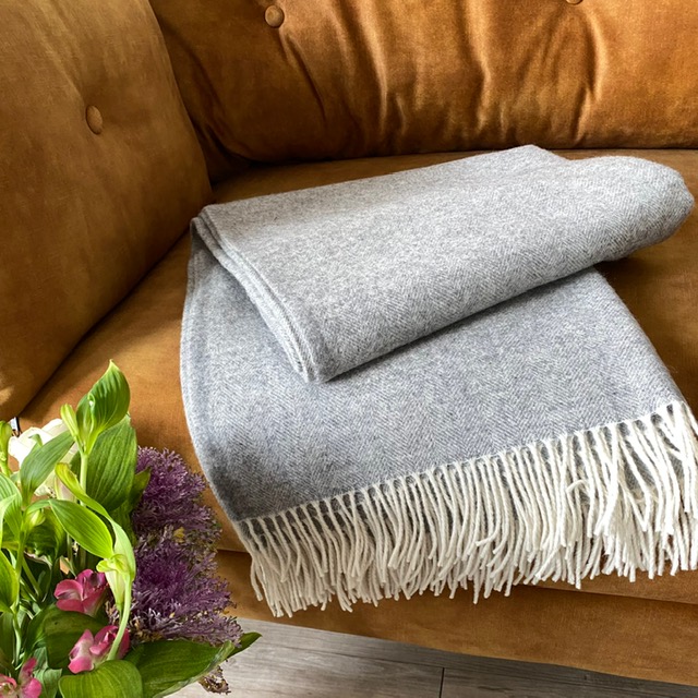 Merinowolldecke  Helles Grau 200 cm x 140 cm