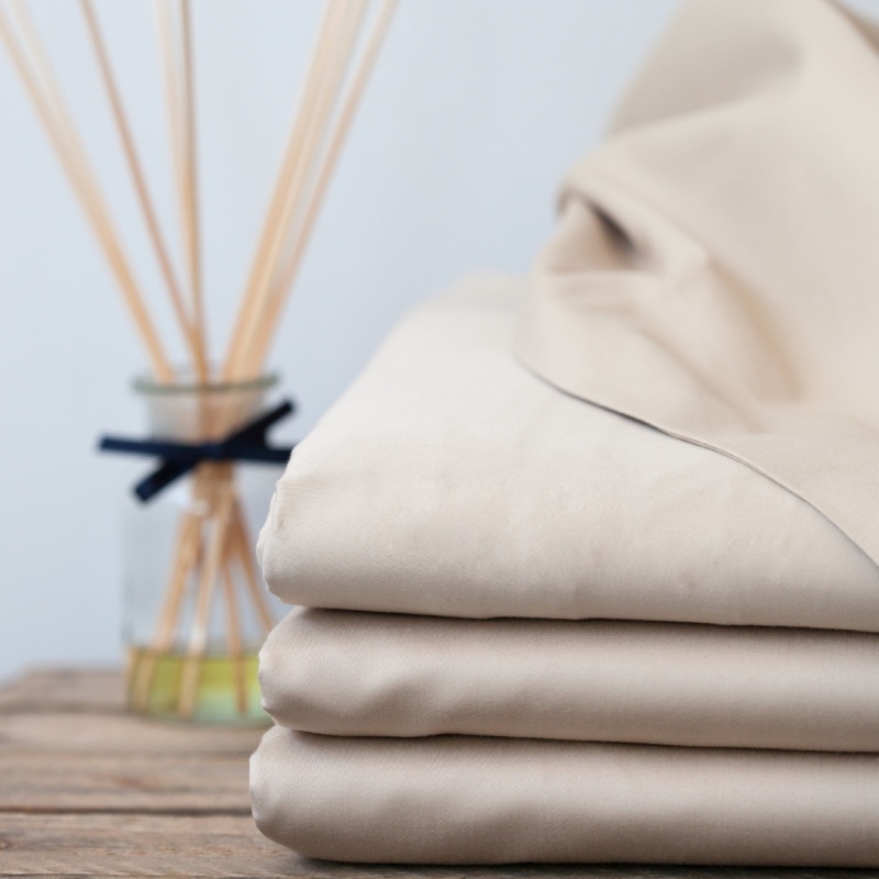 Spannbettlaken aus Baumwolle in Farbe Latte
