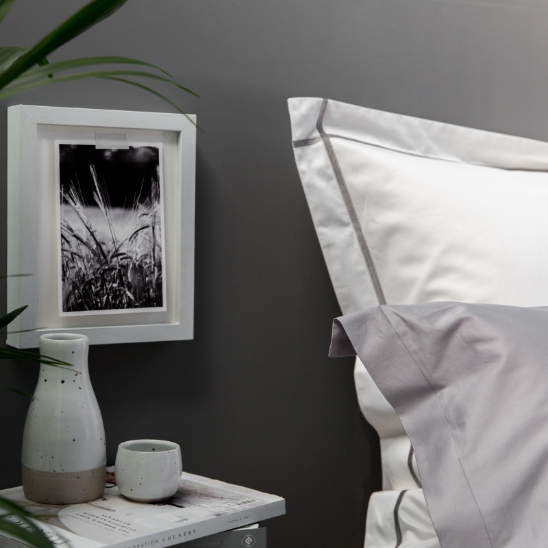 Kopfkissen kombiniert Silver Grey und Grey Cross Border